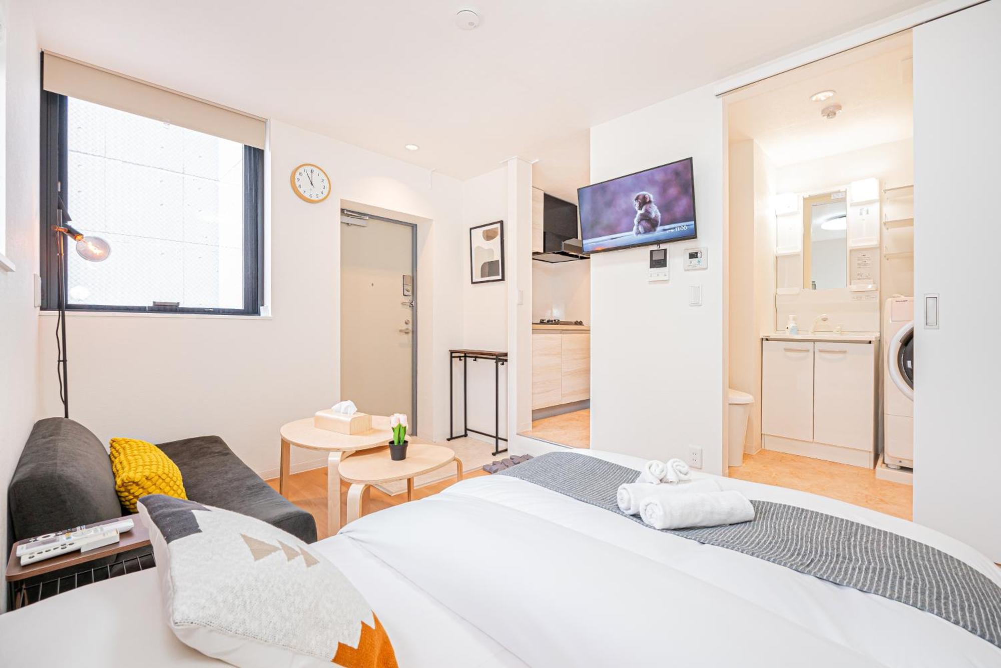 New Cozy Located On The Japanese Local Shopping Street *